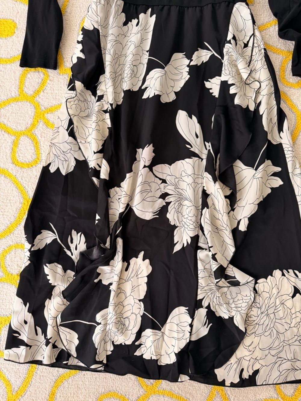 BTFBM Long-sleeve Flowy Dress. Sz L - Picture 2 of 8